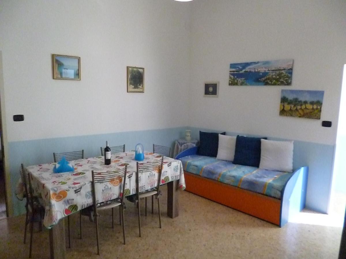 Casa A 30 M Dal Mare Villa Sant Isidoro  Buitenkant foto
